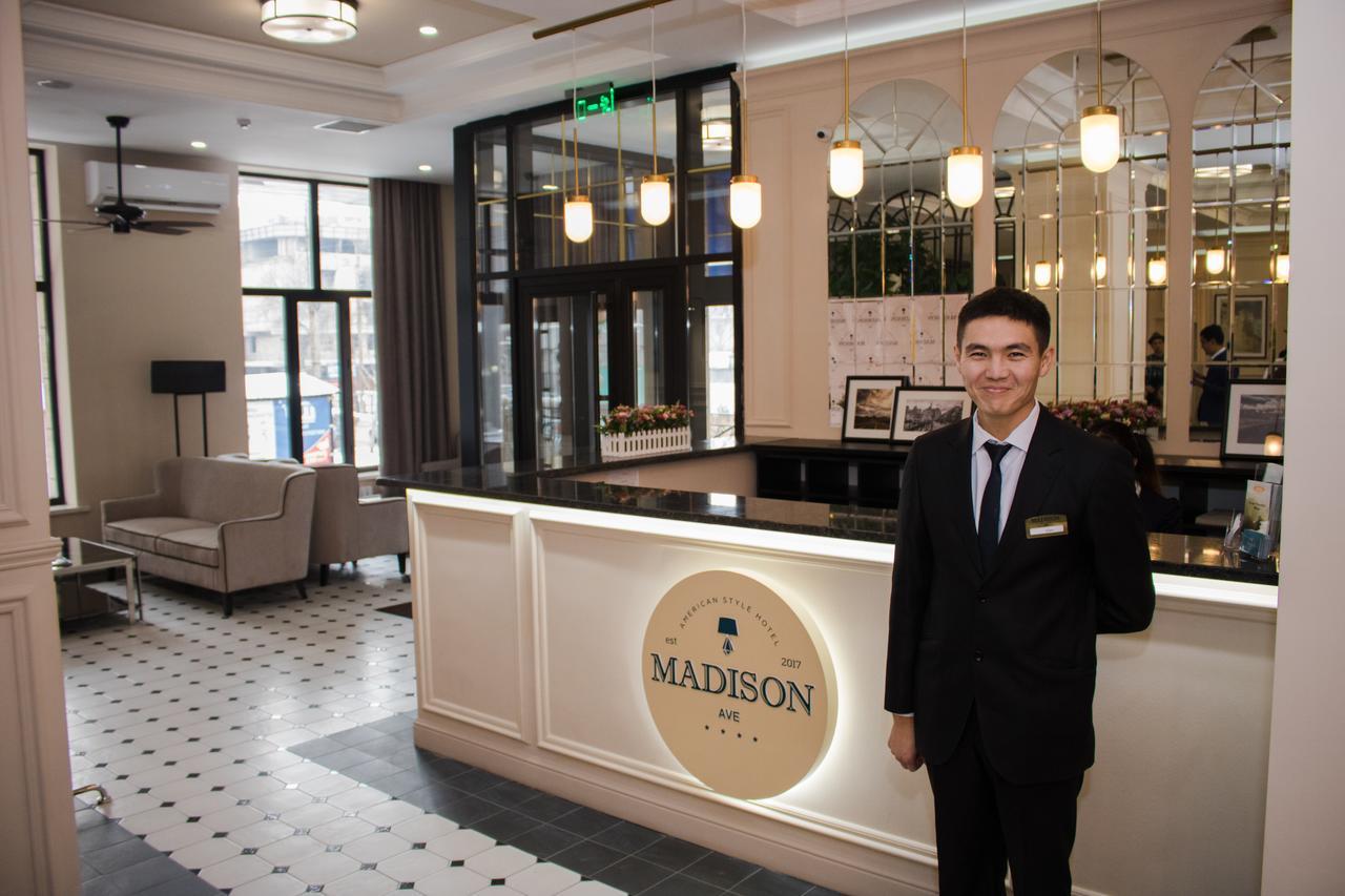 Madison Ave Hotel Bishkek Exterior photo
